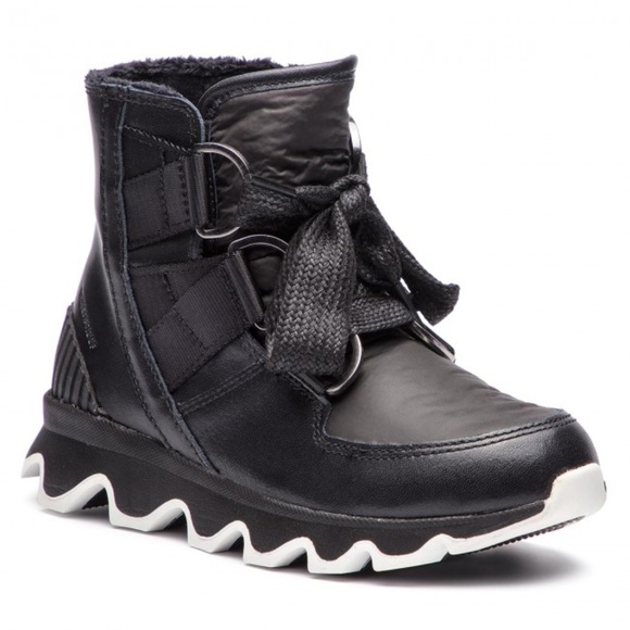 sorel kinetic short lace up booties
